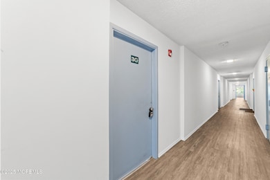 278 Crosse Dr unit 3G, Monroe, NJ 08831 - photo 6