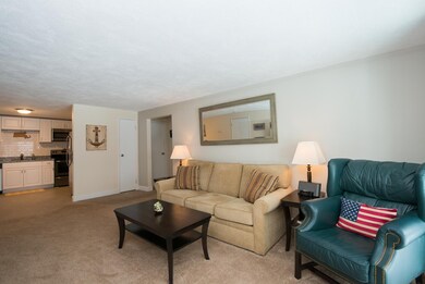 6 Walker Rd unit 7, North Andover, MA 01845 - photo 5