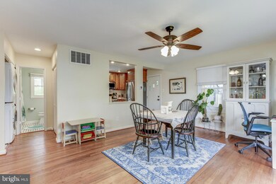 1913 Lewis Ave, Rockville, MD 20851 - photo 6