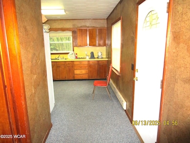 To kitchen