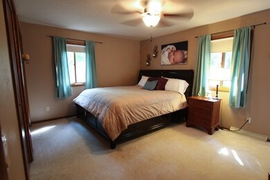 2489 Thatcher Ln, Mc Farland, WI 53558 - photo 3