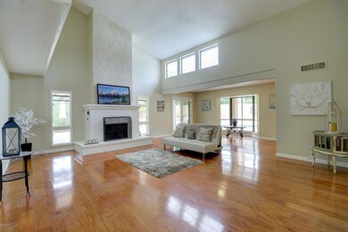 10622 N 11th Place, Phoenix, AZ 85020 - photo 6