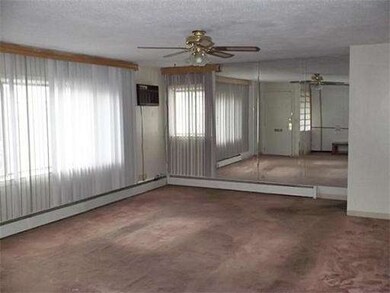 74 Horseshoe Dr unit 74, Chicopee, MA 01022 - photo 4