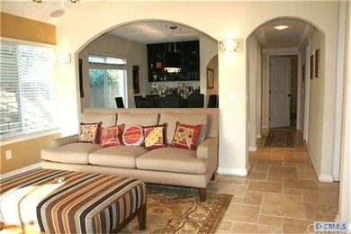 Living/Dining room/Hallway