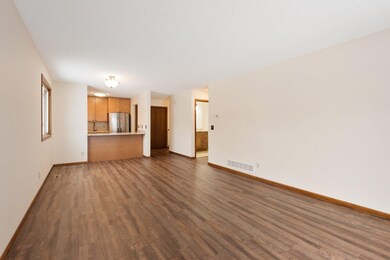 6239 Kirkwood Ln N, Maple Grove, MN 55369 - photo 3