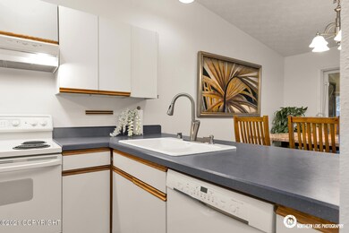 Kitchen_2
