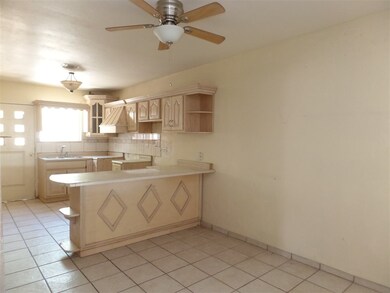 341 S 10th Ave, Yuma, AZ 85364 - photo 5