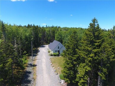 Long private driveway...No road noise!