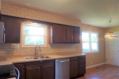 1910 Northwestern Ave, Princeton, IN 47670 - photo 7