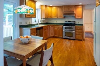 16 Bubbling Brook Rd, Franklin, MA 02038 - photo 4