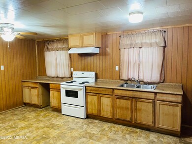 902 Ell Ct, Macon, GA 31206 - photo 3