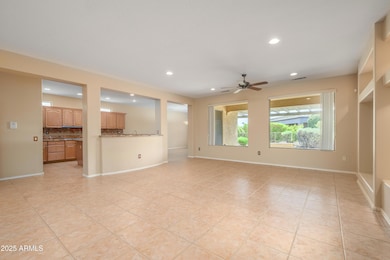 19141 N Tamarisk Flower Way, Surprise, AZ 85387 - photo 7