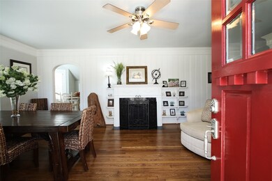 516 W 31st St, Houston, TX 77018 - photo 4