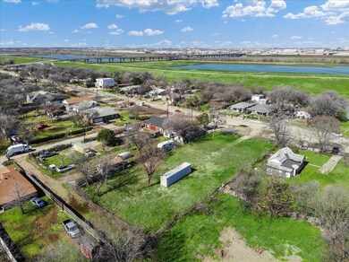 levee view