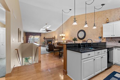 228 Starboard Dr, Kimberling City, MO 65686 - photo 4