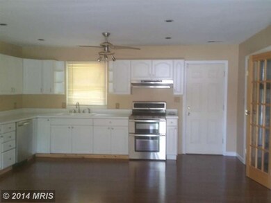 8322 Jacobs Rd, Severn, MD 21144 - photo 5