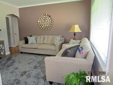 2404 N Myrtle St, Davenport, IA 52804 - photo 7
