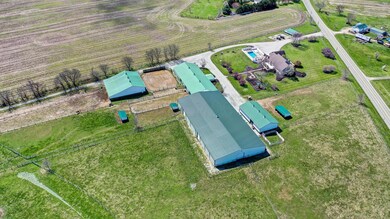 18472 State Route 104, Circleville, OH 43113 - photo 2