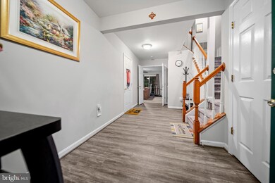 5341 Yellow Turtle Place, Woodbridge, VA 22193 - photo 2