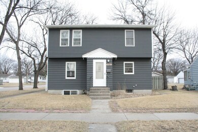 1001 S 12th St, Grand Forks, ND 58201 - photo 2