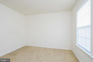 9609 Wesland Cir, Randallstown, MD 21133 - photo 2