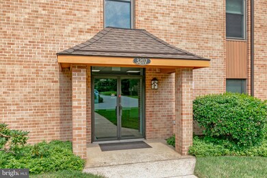 3207 Falcon Ln unit 224, Wilmington, DE 19808 - photo 4