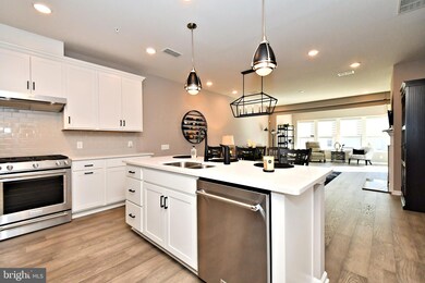 1046 Campbell Way, Hatfield, PA 19440 - photo 5