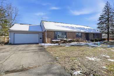 5441 N Kenmore Rd, Indianapolis, IN 46226 - photo 3