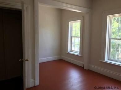 415 First St unit 2nd floor, Albany, NY 12203 - photo 2
