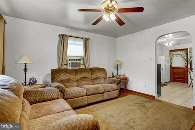 3419 Fremont St, Reading, PA 19605 - photo 3
