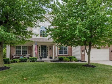 11881 Castlestone Dr, Fishers, IN 46037 - photo 2