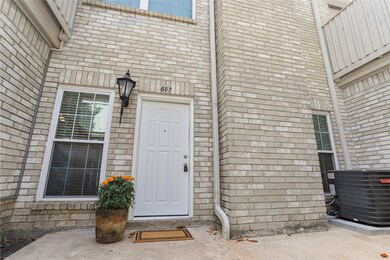 3800 Tanglewilde St unit 607, Houston, TX 77063 - photo 3