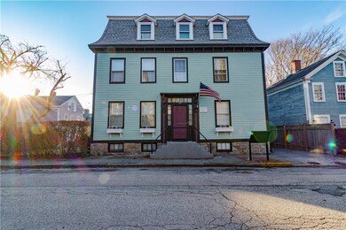 21 School St unit 2, Newport, RI 02840 - photo 2