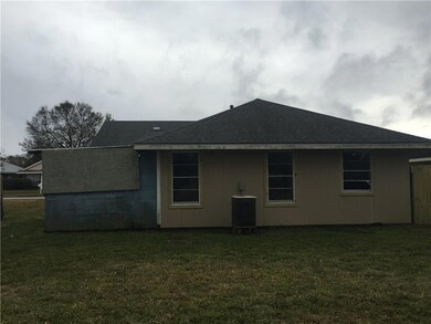 2812 Laurie Ln, Marrero, LA 70072 - photo 6