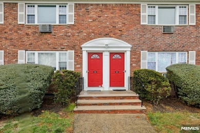 30 Atherton Ct unit 103, Wayne, NJ 07470 - photo 2