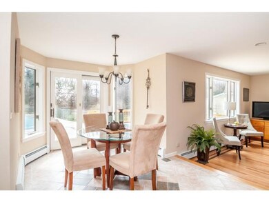 T-shaped Island & tiled floor