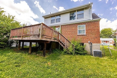 4747 Basil Ln, Cincinnati, OH 45238 - photo 3