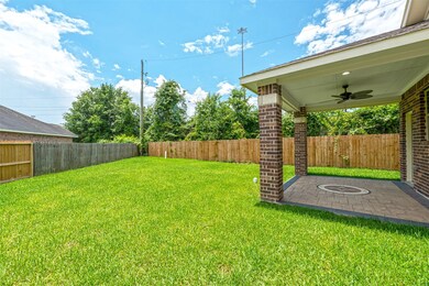 12118 Carol Ln, Pinehurst, TX 77362 - photo 4