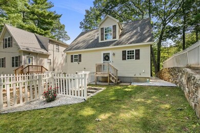 112 Populatic St, Franklin, MA 02038 - photo 3