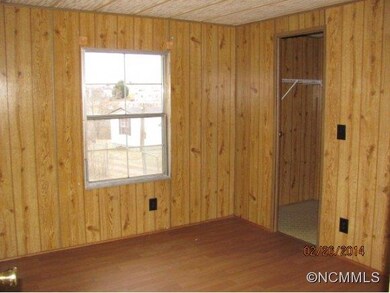 244 Bassett Rd, Millers Creek, NC 28651 - photo 5