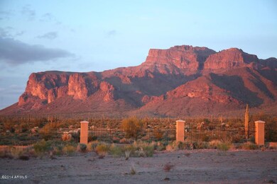 Big, Bold  Views Superstition Mountain