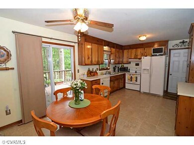 Cafeteria/Kitchen