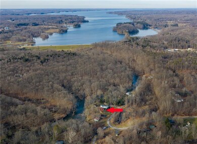 BEAUTIFUL PYMATUNING DAM JUST A SHORT DISTANCE AWA