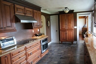 26 Louise Ave, Chicopee, MA 01013 - photo 7