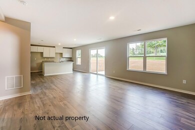 5883 Annaberg Dr, Columbus, OH 43232 - photo 2