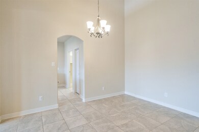 16702 E Whimbrel Cir, Conroe, TX 77385 - photo 6