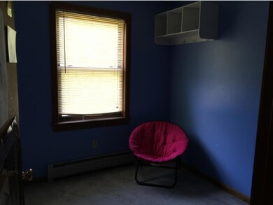 231 Sherwood Cir, Brattleboro, VT 05301 - photo 7