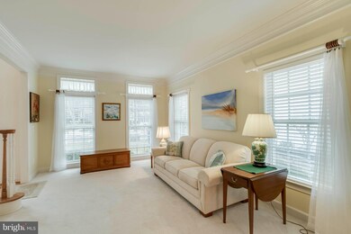 16644 Radcliffe Ln, Woodbridge, VA 22191 - photo 4