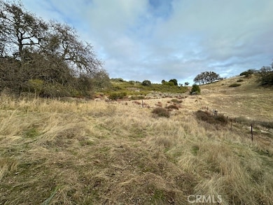 52747 Smith Rd, Bradley, CA 93426 - photo 2