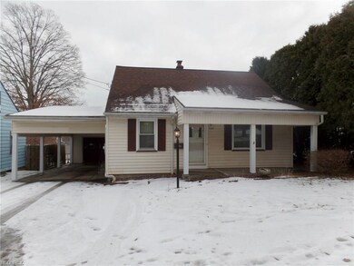 568 Poland Ave, Struthers, OH 44471 - photo 2